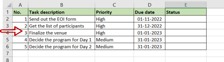 How To Create A Task Tracker In Excel | SpreadCheaters